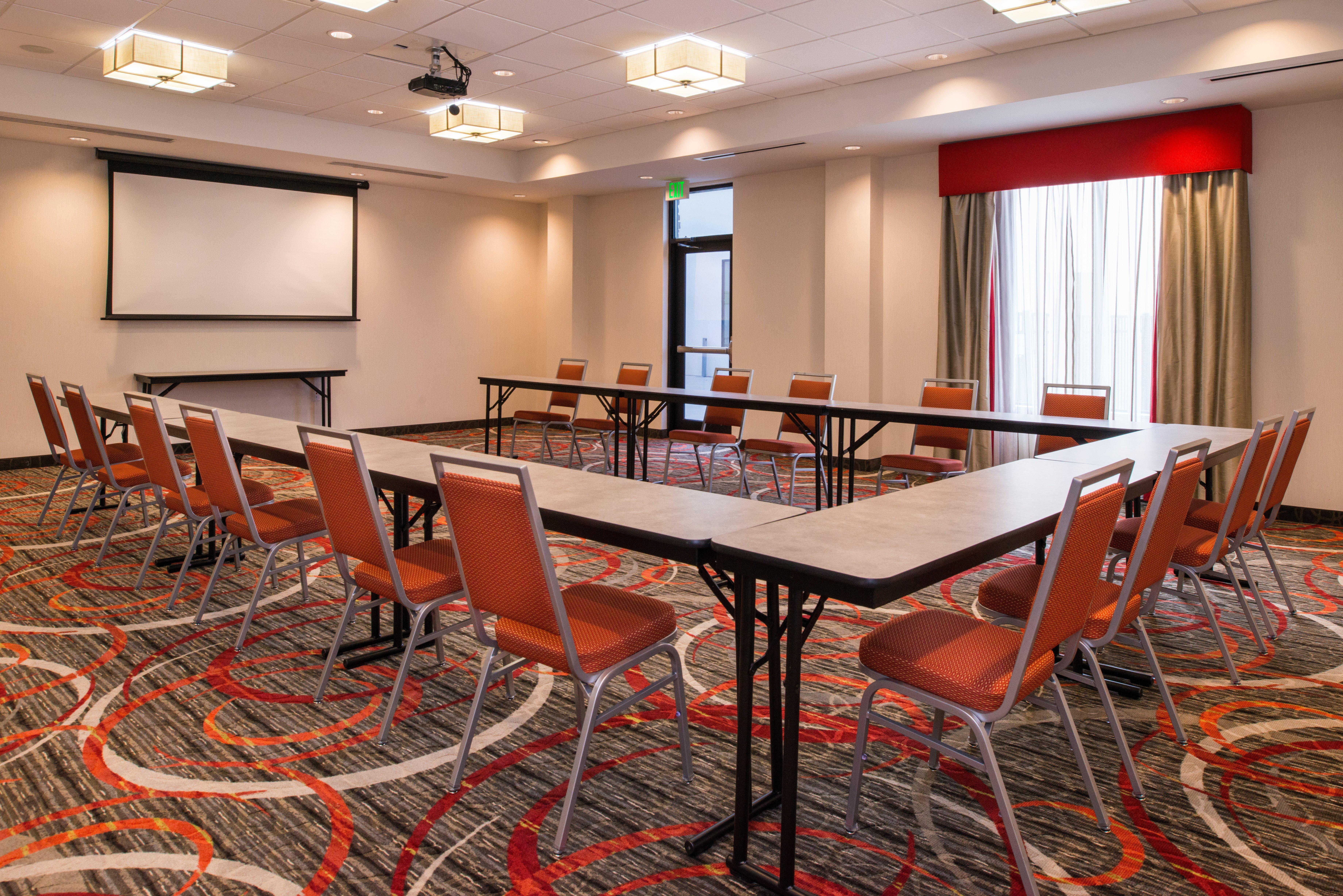 Holiday Inn Express & Suites Monroe By Ihg Bagian luar foto