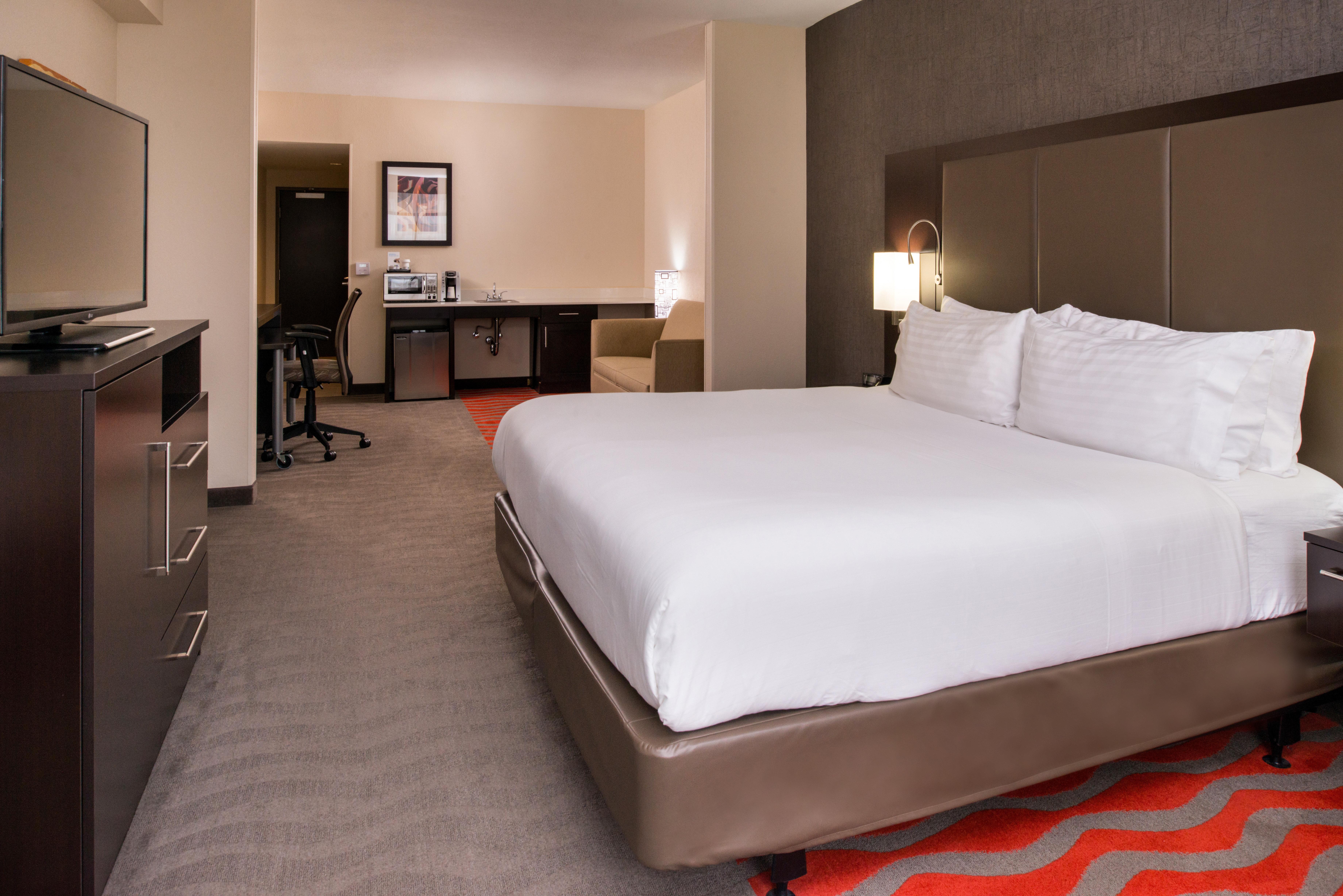 Holiday Inn Express & Suites Monroe By Ihg Bagian luar foto